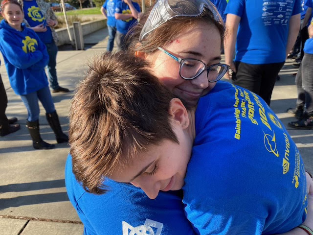 Spartronics Alumni and a former Team Captain Rose Brandrowski reunites with Violet Advani, current team captain, during the 2020 team photoshoot